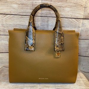 Michael Kors Rollins satchel handbag purse